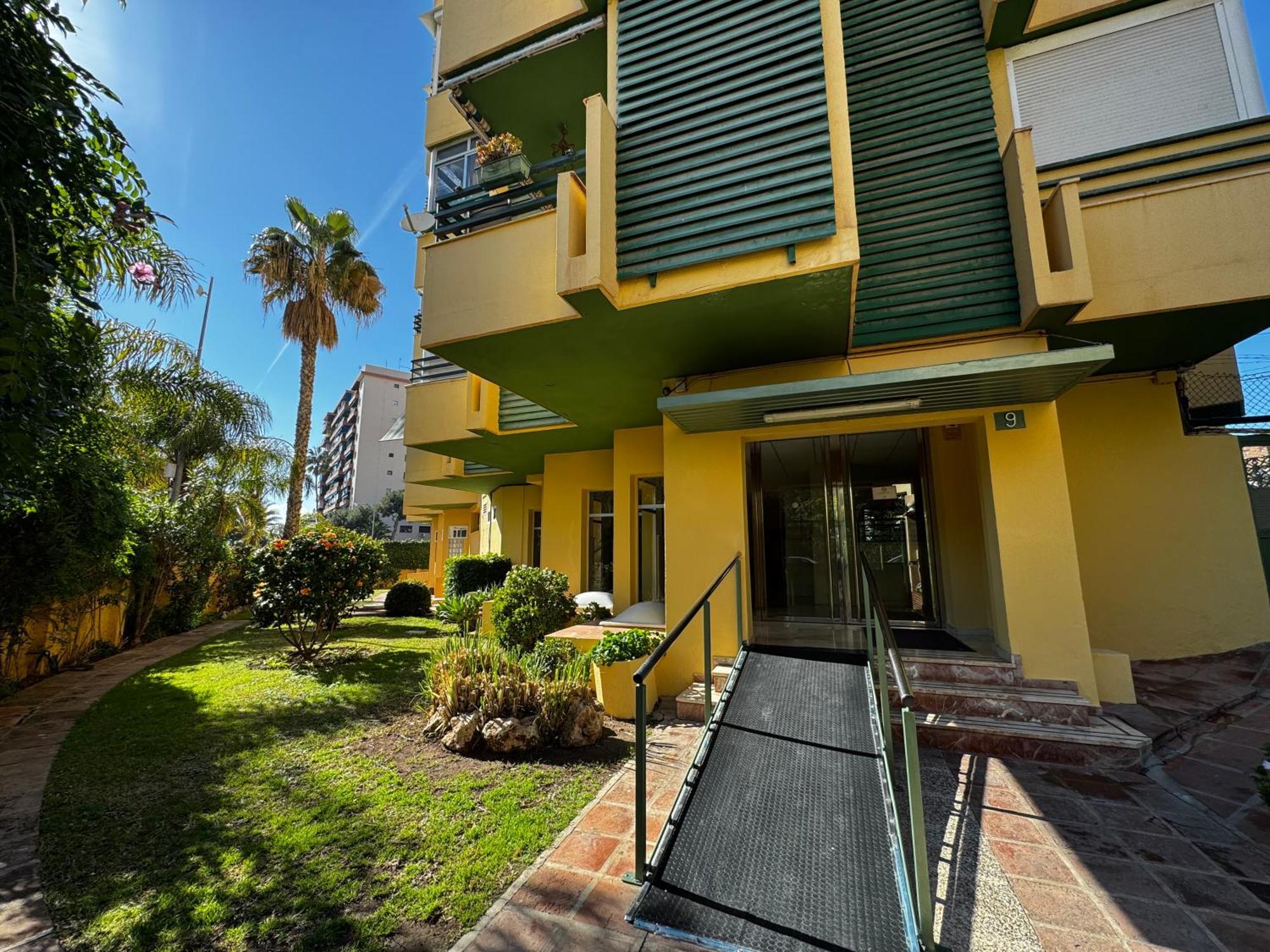Allegra Suite Malaga Bagian luar foto